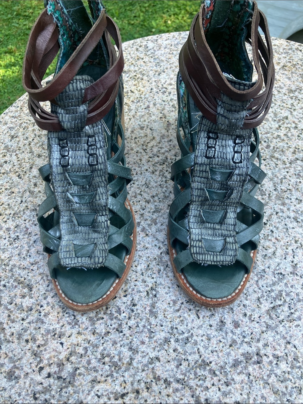 FreeBird by Steven Penny Blue Multi Woven Sandals 7 - Picture 8 of 10